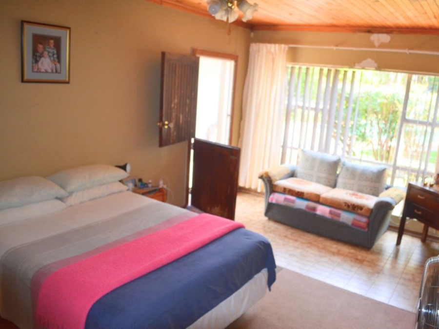 4 Bedroom Property for Sale in Wilgenhof Free State